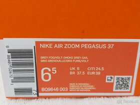 Dámské běžecké tenisky Nike Air Zoom Pegasus, vel. 39 - 2