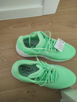 New Balance FRESH FOAM - 2