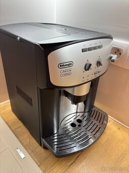 Kavovar Delonghi - 2