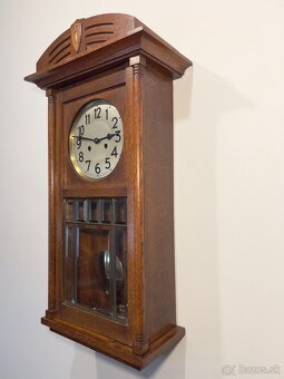 Nastene hodiny Junghans - 2