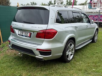 Mercedes Benz GL 500 - 2