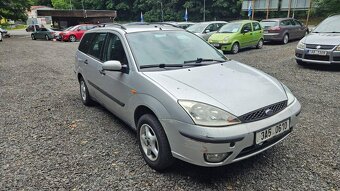 Ford Focus Combi 1.6 74 kW 2004 klima nové ČR STK 4/27 - 2