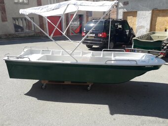 Pramica, rybársky čln, veslica, loď Karolina 330 - 2