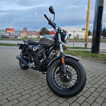 MotoGuzzi V9 Bobber 2018 výfuky Zard + doplnky + tlmiče YSS - 2