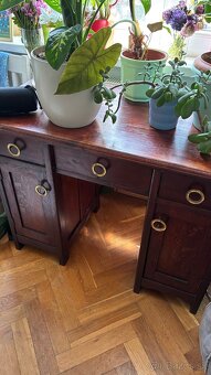 Stolík-príborník - 2