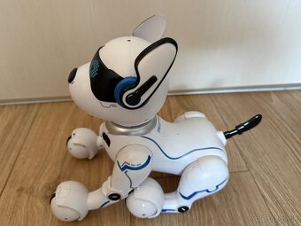 Interaktívny robotický pes - 2