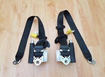 Predne pasy Passat B6 B7 - 2