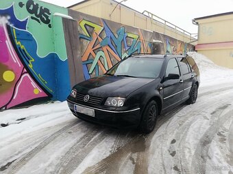 Vw bora 1.9 tdi 81kw combi čierna higline r. V. 2000 - 2