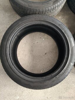 Pirelli Cinturato P7 235/45 R18 - 2