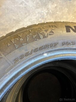Nexen 235/55R17 - 2