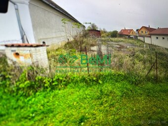 Predaj stavebný pozemok - Levice časť Kalinčiakovo ( 050-1 - 2