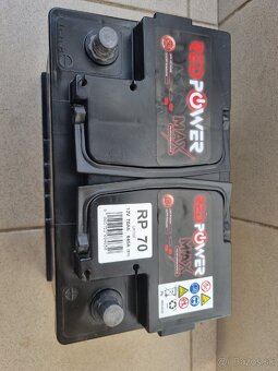 Autobatéria Redpower 12V/70Ah/640A - 2
