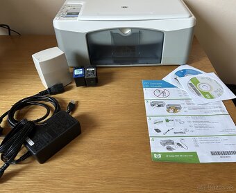Tlačiareň so scanerom HP Deskjet F380 - 2