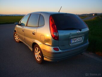 Nissan Almera Tino - 2