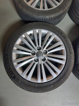 Insignia A, ročné Micheliny - 2