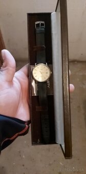Hodinky swiss - 2