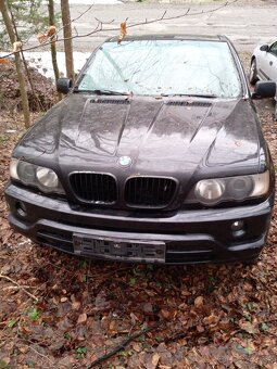 Rozpredám BMW X5 E53 3.0i automat a manuál - 2