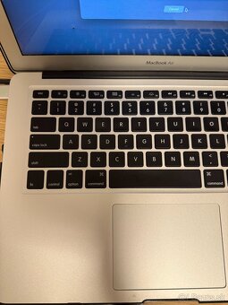 Macbook Air 13 2017 / 128 GB - 2
