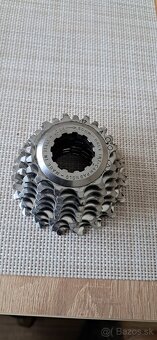 Predám kazetu Campagnolo Record 8s 12-19 EXA-drive - 2