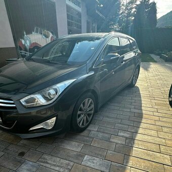 Hyundai I40 SW 1,7 CRDI 100kw 216700Km Bussines - 2