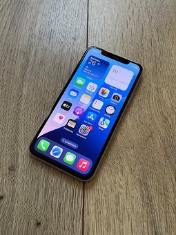 iPhone 11 Pro 64GB - 2