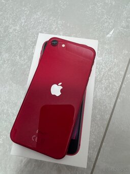 Apple iPhone SE 2020 Red 64GB - 2