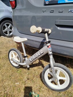 Odrážadlo Strider - 2