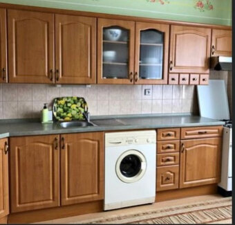 Kuchynská linka bez spotrebičov - 2