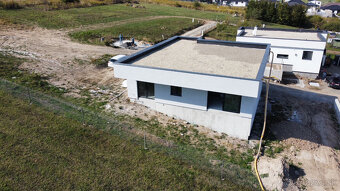 5 izb. RD - Ďurďošík v novej IBV lokalite, pozemok 700 m2, - 2