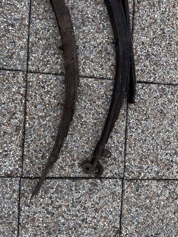 Listové pera set (predne zadné ) - 2