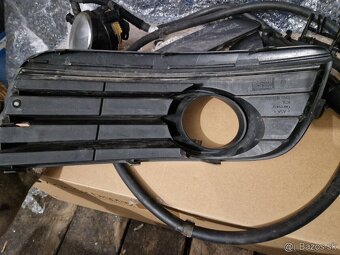 VW Golf 5 diely - mriežka - 2