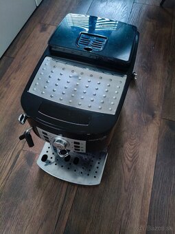 Automatický kávovar DeLonghi Magnifica S - 2