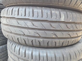 Pneumatiky 195 65 15 letné  Zn.semperit - 2