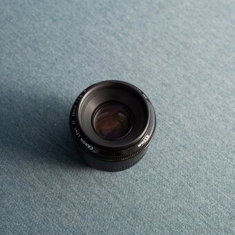 Canon EF 50mm f/1.8 II - 2