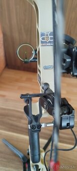 Kladkový luk Mathews Vertix . - 2