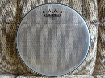 Remo 10'' Ambassador Hazy Snare Side - 2