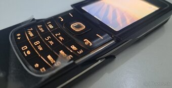 Nokia 8600 Luna Nokia 8910i - 2
