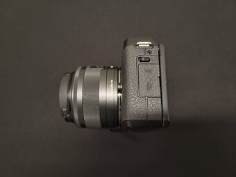 Canon M6 Mark II + 15-45mm - 2