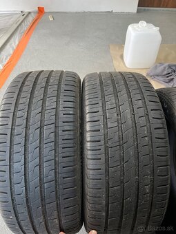 Gumy 225/40 R18 - 2
