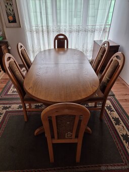 Masívny jedálenský stôl so 6 stoličkami - 2