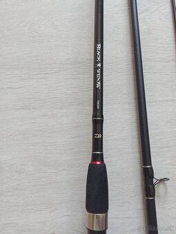 Predám Daiwa black window feeder prút 3,3m 100g - 2