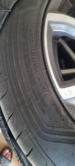 Zdravím predám elektróny z volva xc60 235/55 R19 - 2
