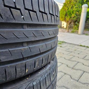 225/40 r18 Continental - 2