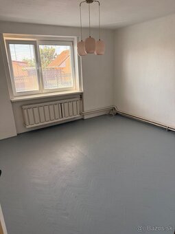 Rodinný dom na predaj v obci Bánov. - 2