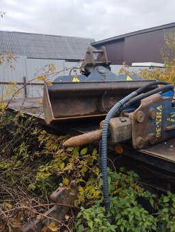 Predám lyžice na traktobágre JCB 3CX,4CX - 2