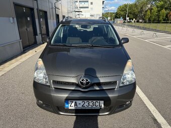Toyota corolla Verso 1,8l benzín - 2