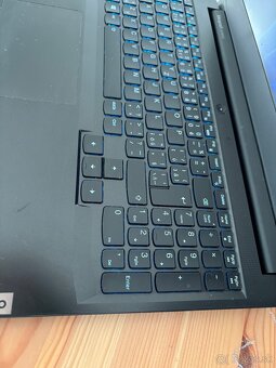Lenovo IdeaPad Gaming 3 15ACH6 - Ryzen 5 / RTX 3050 - 2