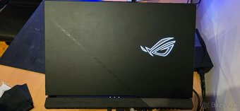 ASUS ROG Strix SCAR 17 - 2