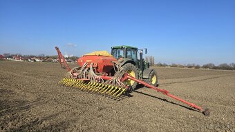 Predam 6m sejačku pneusej - 2