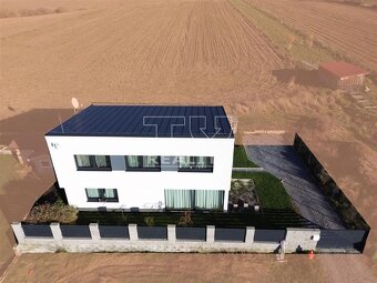 EXKLUZÍVNE RODINNÝ DOM ROSINA, NOVOSTAVBA - 2